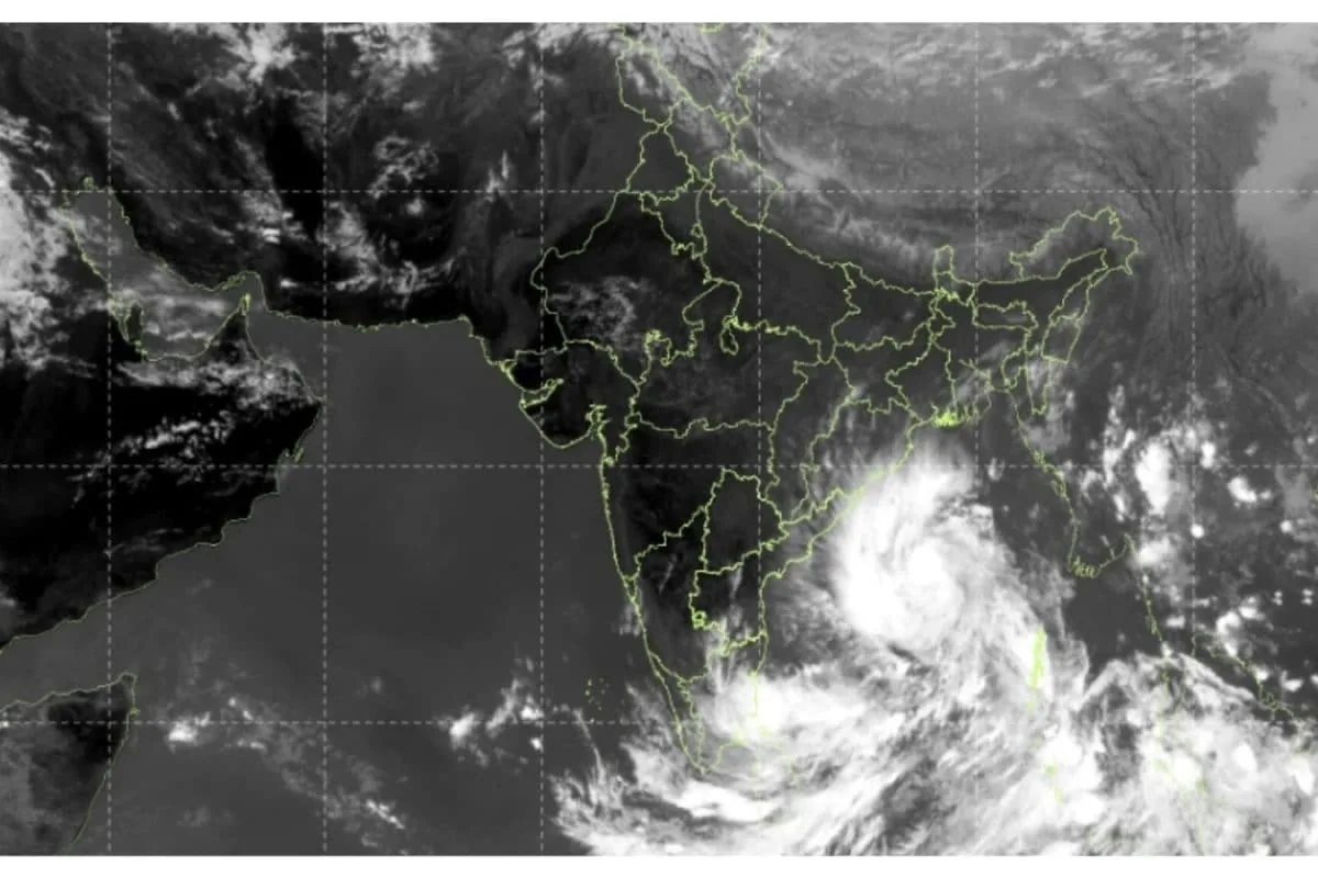बंगाल की खाड़ी में आ रहा खतरनाक तूफान, बिहार के इन जिलों में होगी भारी बारिश, मौसम विभाग ने किया अलर्ट