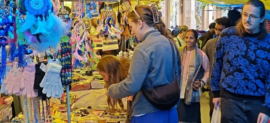 नैनीताल में लौटने लगी 10 साल पुरानी रौनक, अमेरिका, फ्रांस व रूस से पहुंचे 6,320 विदेशी सैलानी, कारोबार को मिलेगा बूस्ट