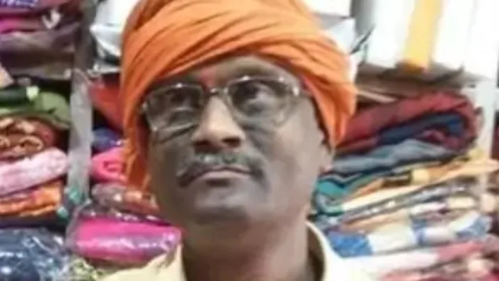 दुर्गा पूजा की खुशियों के बीच मातम, सड़क हादसे में घायल किसान की मौत