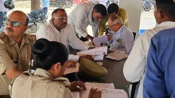 पति की जान खतरे में बताकर महिला से 1.38 लाख की ठगी